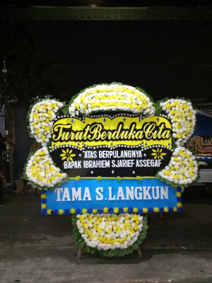 Papan Bunga Duka di Taratak